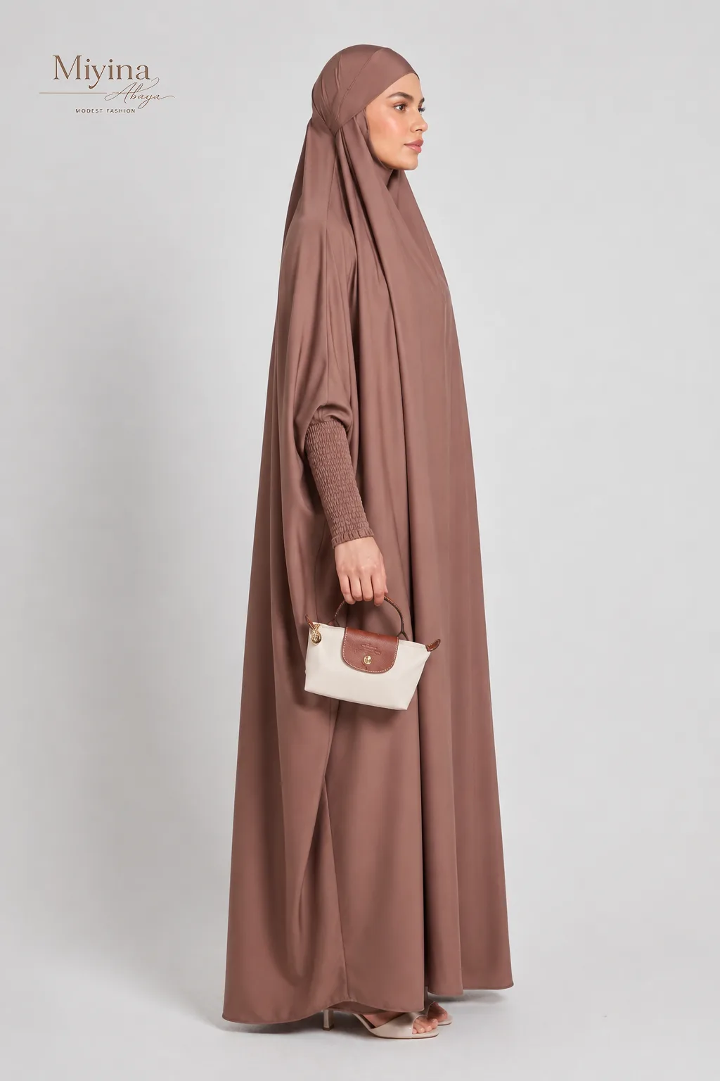 Miyina OEMODM One Piece Full Length Jilbab Prayer Abaya Zipped Cuffs and Pockets Cocoa Blush Manufacturer Custom Nida Fabric Zipped Pockets Islamic Manufacturer