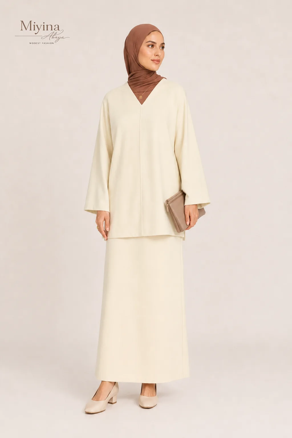 Miyina OEMODM Wool Blend Sweater Cloud White Soft Wool Blend Longline Cut Straight Fit Supplier