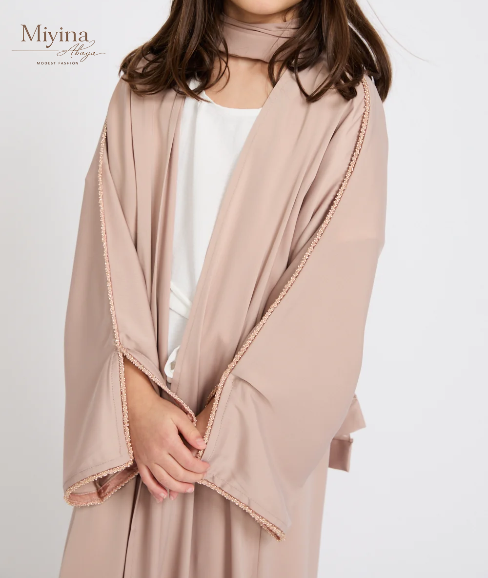 Miyina Wholesale Junior Girls 4-Piece Open Abaya Set with Lace Sleeve Detailing Nude Mink OEMODM Manufacturer Low MOQ-sku8
