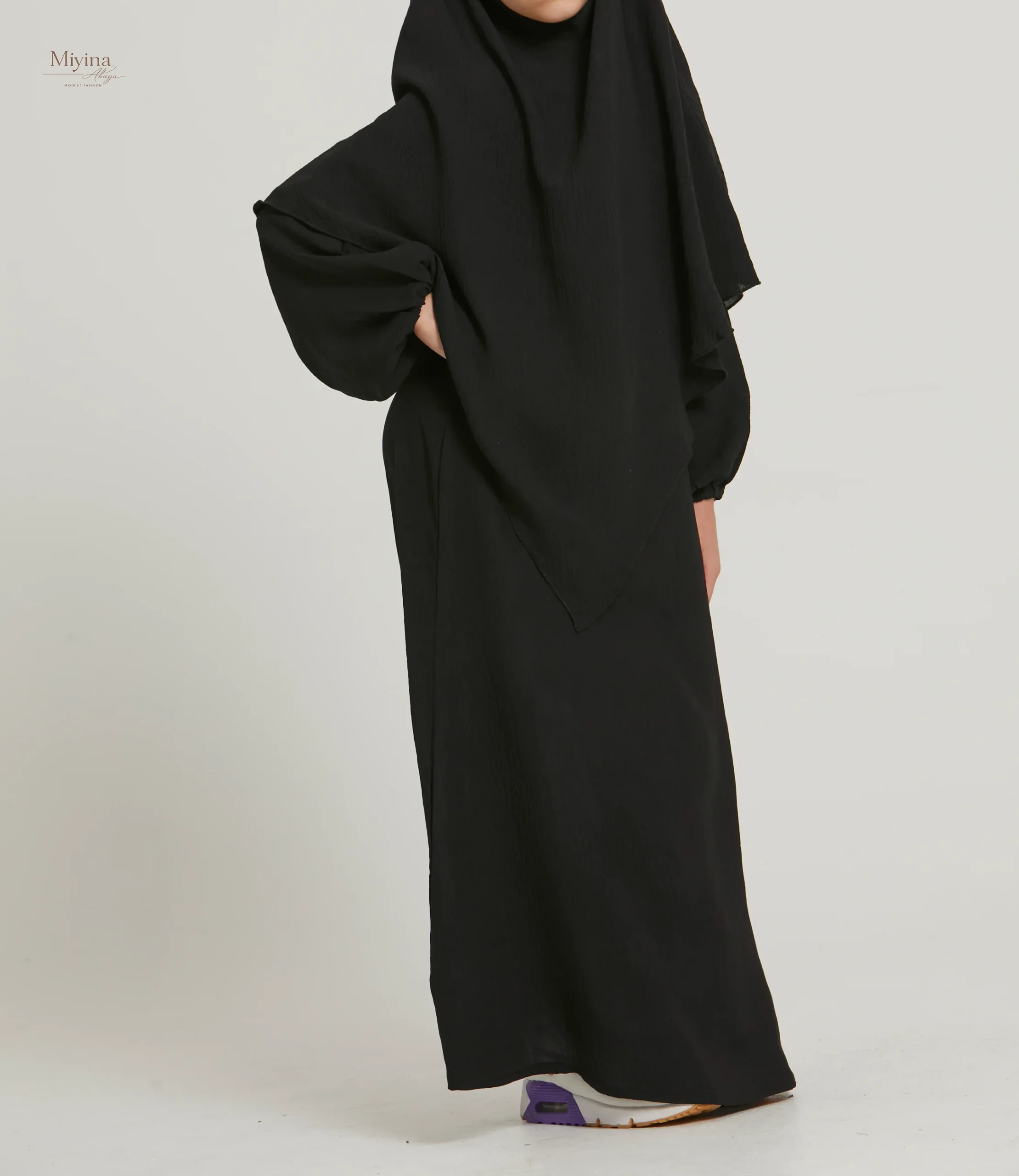 Miyina Wholesale Junior Girls Black Abaya with 2-Layer Khimar Set Soft Crush Polyester Fabric OEMODM Manufacturer Low MOQ-sku6