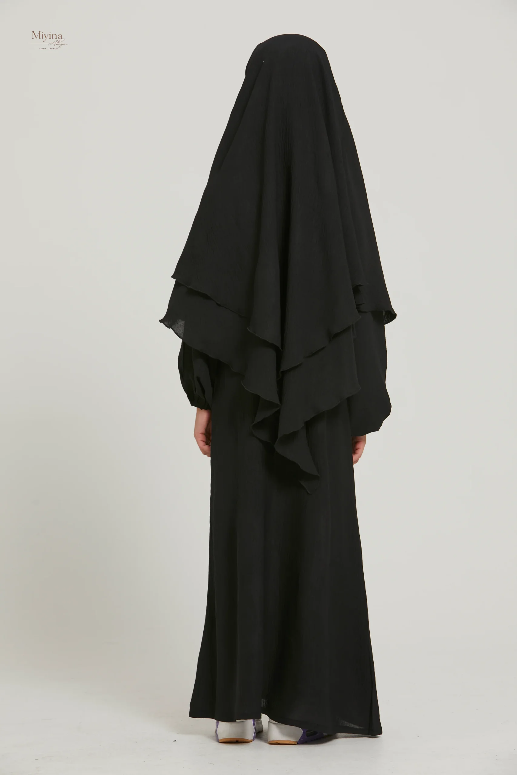 Miyina Wholesale Junior Girls Black Abaya with 2-Layer Khimar Set Soft Crush Polyester Fabric OEMODM Manufacturer Low MOQ-sku7