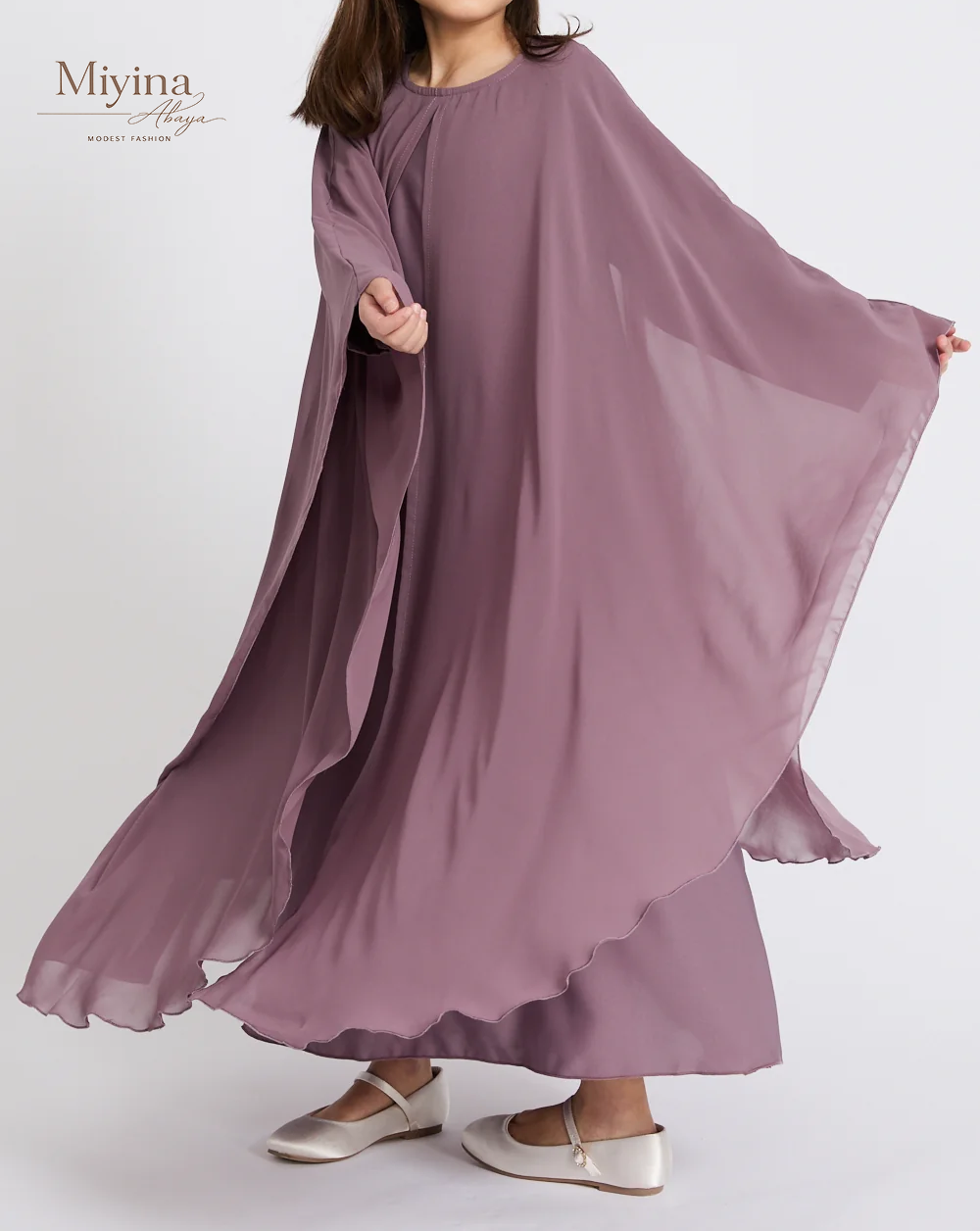 Miyina Wholesale Junior Girls Closed Abaya with Butterfly Cut Chiffon Overlay Lilac Mauve Premium Nidha Fabric OEMODM Manufacturer Low MOQ-sku3