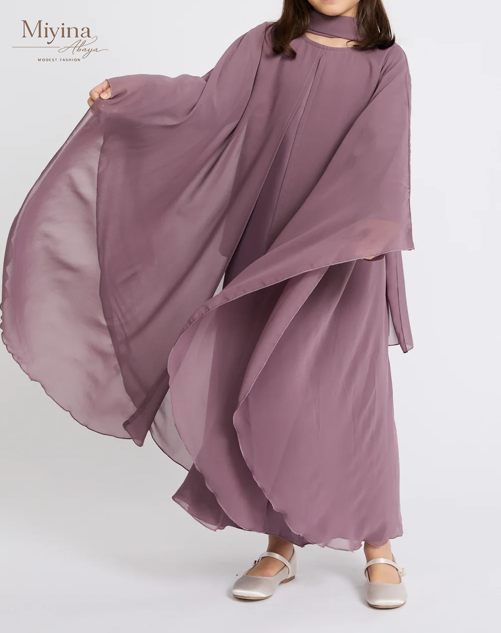Miyina Wholesale Junior Girls Closed Abaya with Butterfly Cut Chiffon Overlay Lilac Mauve Premium Nidha Fabric OEMODM Manufacturer Low MOQ-sku6
