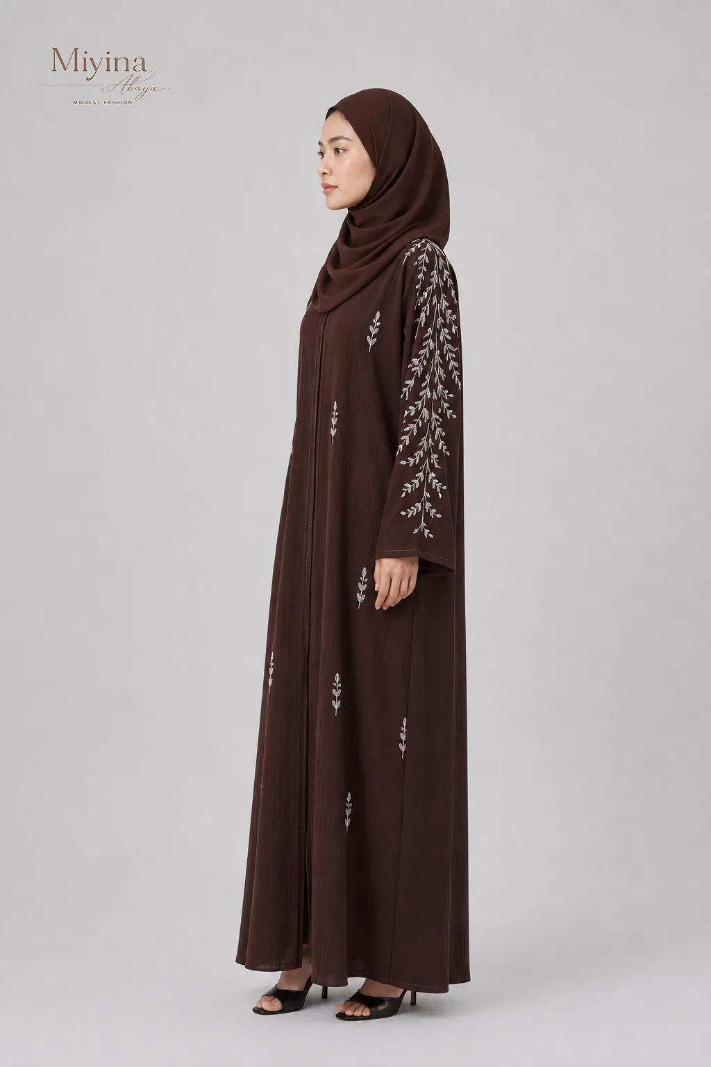 Miyina Wholesale Premium Textured Botanical Embellished Open Abaya Espresso Manufacturer